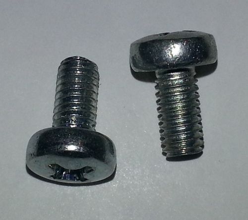 Carb diaphragm cover - set of 2 screws
